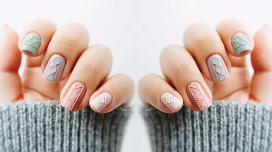Keep Your Fingertips Warm This Winter With Knitted Nail Art