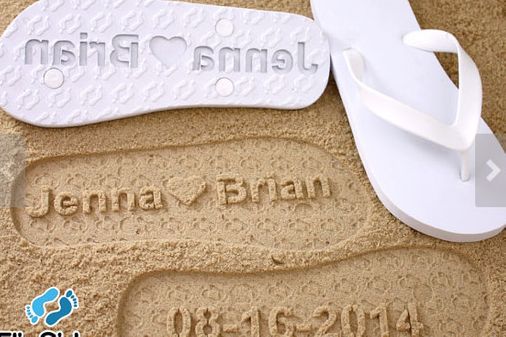 Flip Flops mit Botschaft, ca. 18 Euro, gefunden auf etsy.com