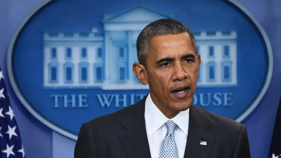 Barack Obama au Bataclan pour rendre hommage aux victimes des attentats à Paris (Photos)