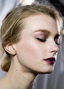 Wein-Lippenstift: Der Festtags-Look