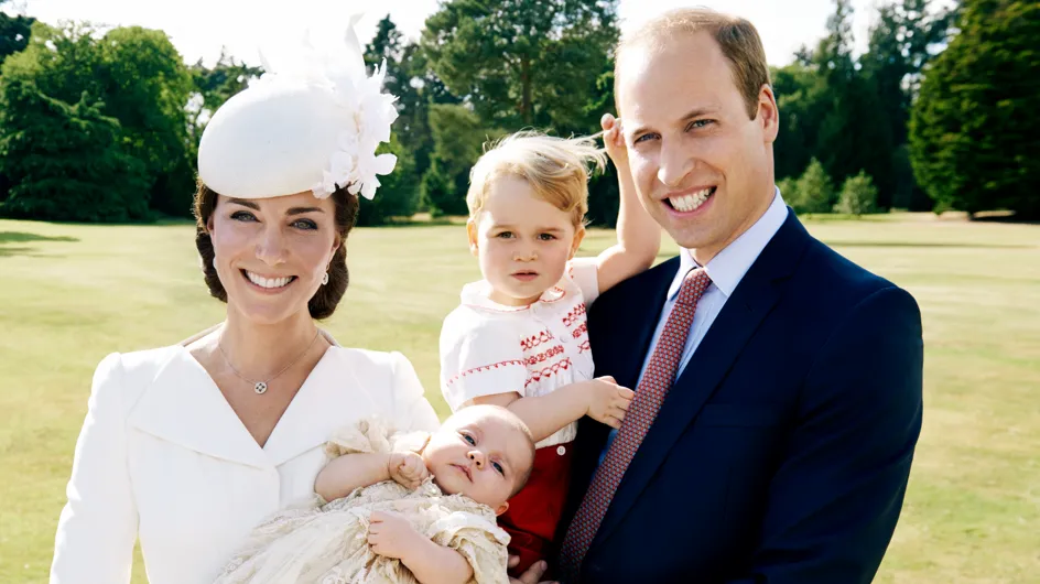 Kate Middleton, le prince William et leurs enfants réunis sur une nouvelle photo de famille
