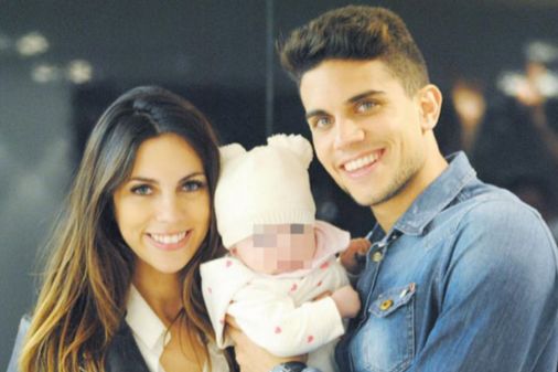 Melissa Jiménez y Marc Bartra