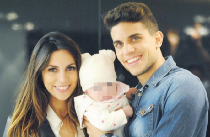 Melissa Jiménez y Marc Bartra