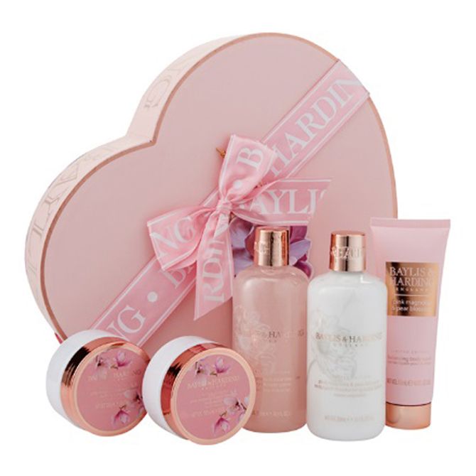 Baylis & Harding Large Heart Box Set - £25