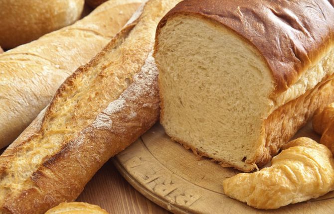 Weißbrot, Brötchen, Croissants & Kuchen