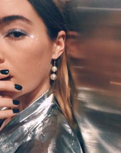 Augen-Make-up in Metallic-Optik