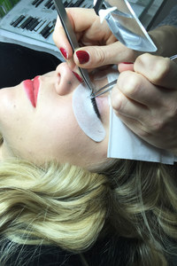 Wimpernverlängerung Applizieren