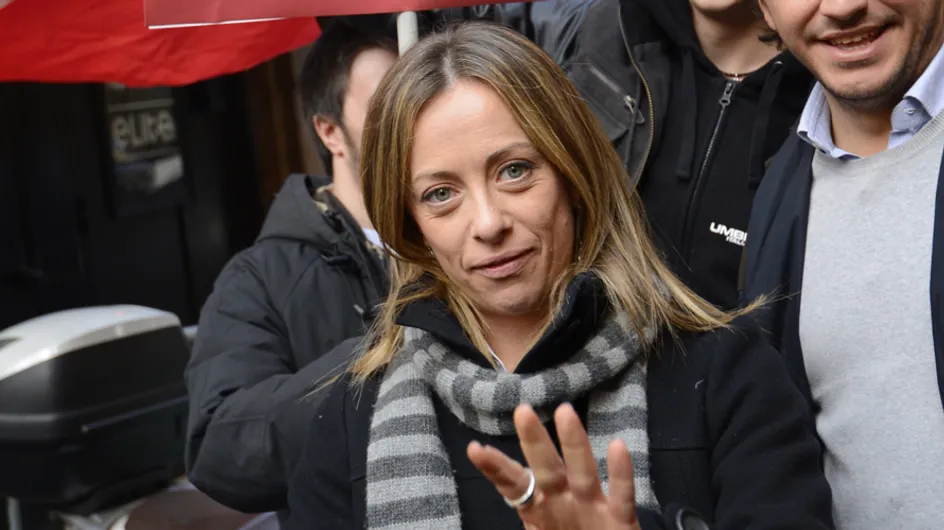 "Maire ou mère" : Une femme politique enceinte victime de commentaires sexistes en Italie