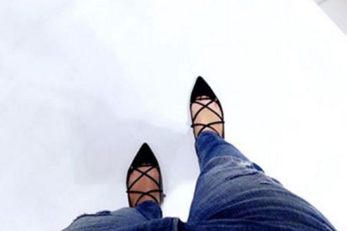 flat shoes