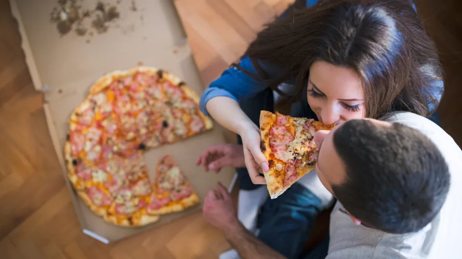 Wenn Männer und Frauen essen gehen: 10 nervige Situationen, die du garantiert ALLE kennst!