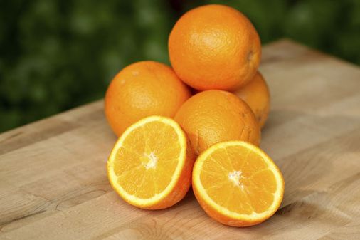 Vitamin C reiche Lebensmittel Platz 10: 50 mg / 100 g Orangen