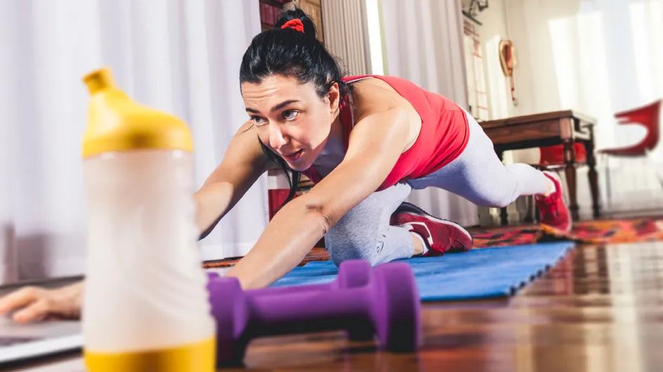 Faça em casa: 7 exercícios simples para glúteos, abdômen e pernas