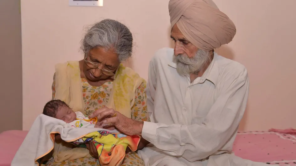 A 70 ans, cette Indienne a accouché de son premier enfant