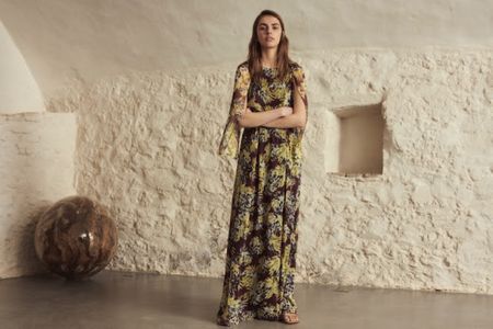 Mango Lance Une Nouvelle Collection Dediee A La Mode Islamique