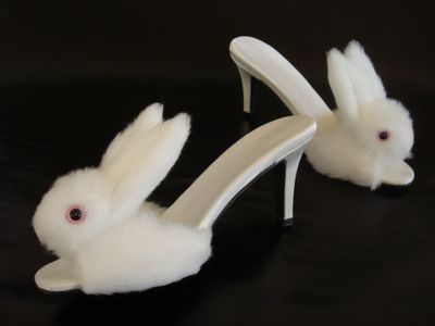 Streetzie's High Heel Bunny Slippers
