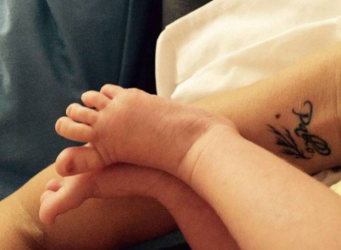Los pies de Nicolás