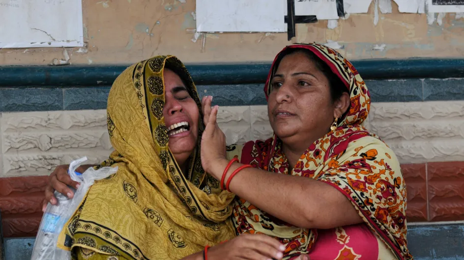 Au nom de l'honneur, un Pakistanais tue ses deux sœurs la veille de leurs mariages