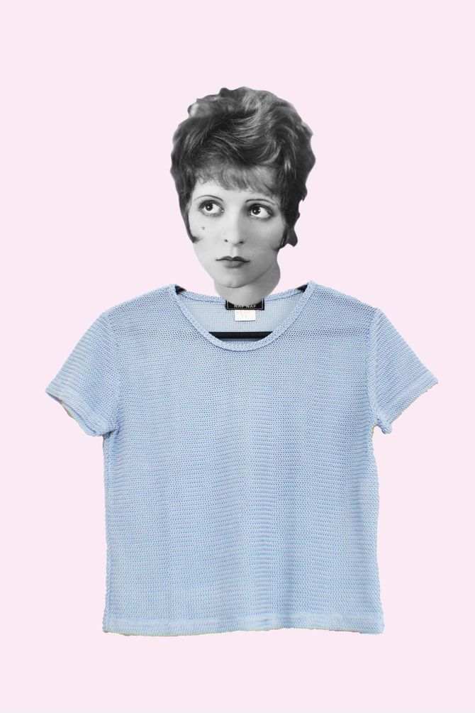 Blusa azul de tricô, R$ 22