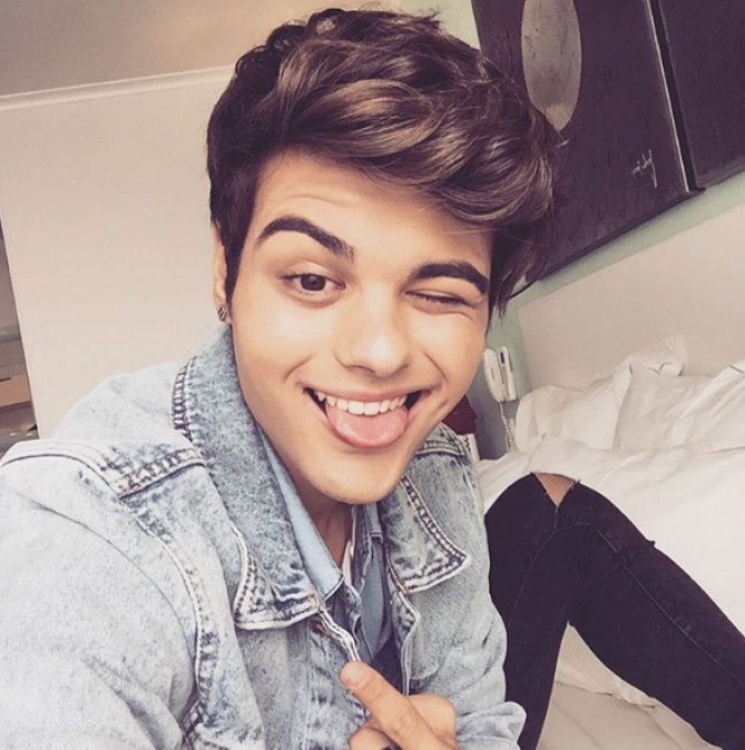 Abraham Mateo