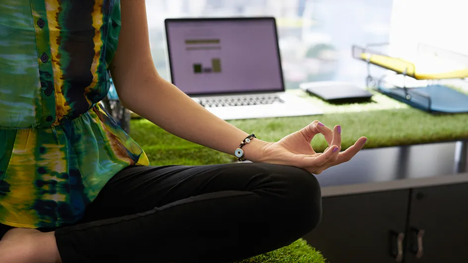 Ser zen no trabalho é possível – e necessário. Descubra como aqui