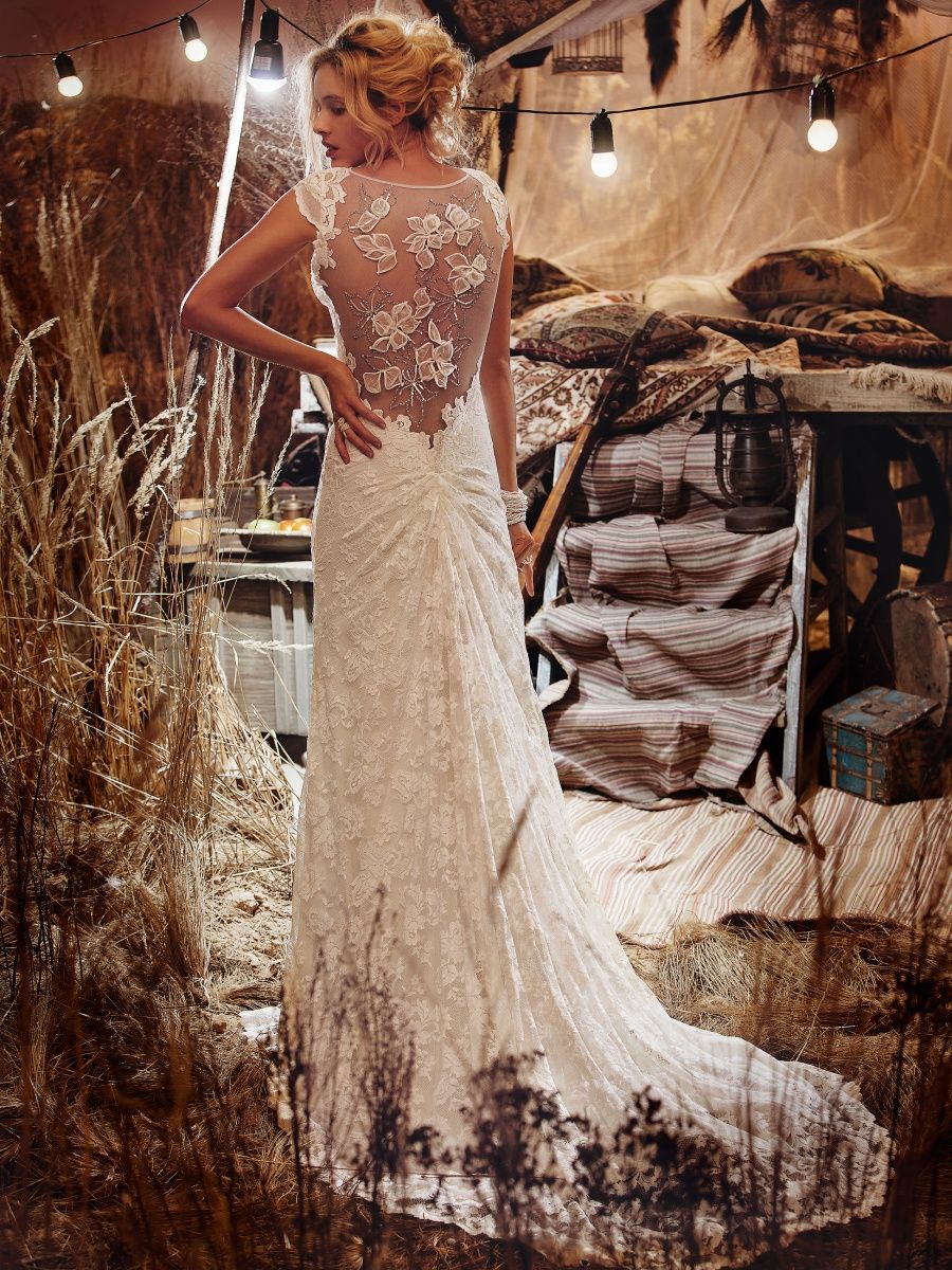 Glamorous Old Hollywood Inspired Bridal Fashion from Cathleen Jia - Chic  Vintage Brides : Chic Vintage Brides