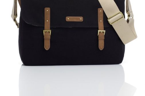 Schöne Wickeltaschen: was muss in die Wickeltasche?
