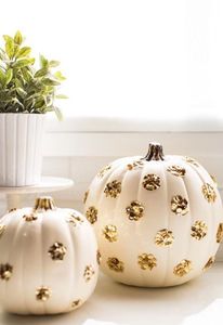 DIY-Halloween-Deko: Goldene Kürbisse