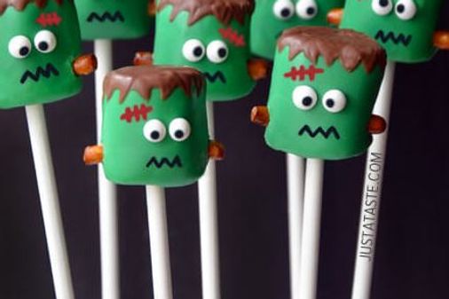 DIY-Halloween-Deko: Marshmallow-Monster