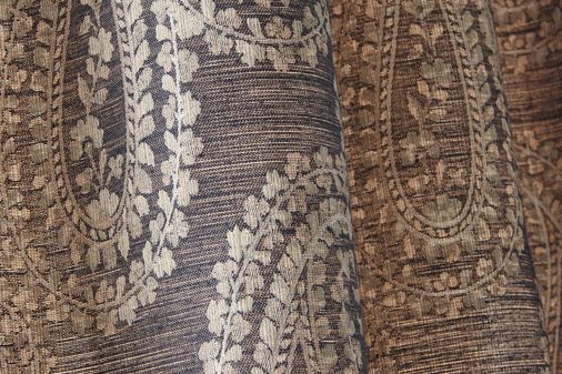 Gouden en kasjmieren weerspiegelingen voor een warme en trendy decoratie