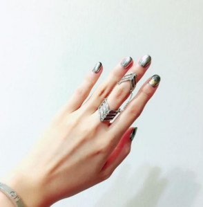 Mirror-Nails auftragen