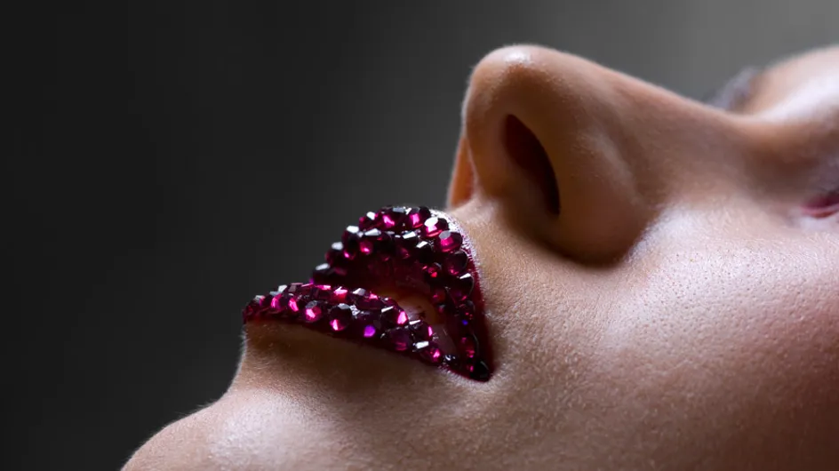 ¿Convertirías tus labios en una joya?