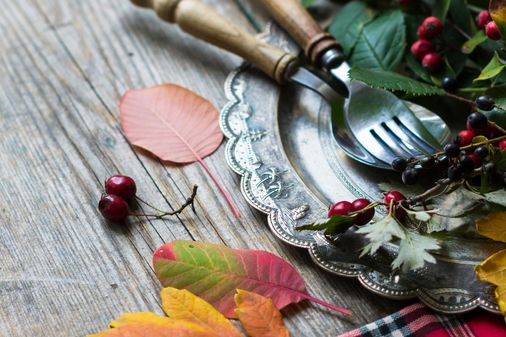 Brotzeit decken: Herbstlich für die ganze Familie