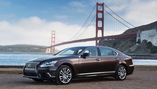 Lexus LS