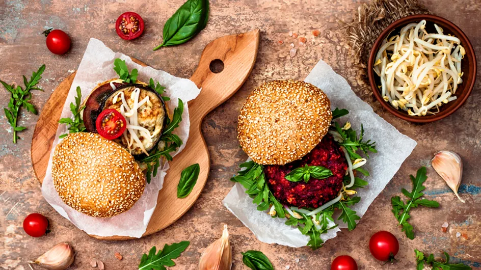 Cocina sostenible: receta de hamburguesa de remolacha y mijo