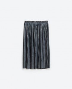 Zara (17,95 euros)