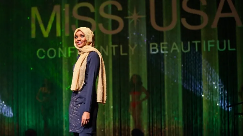 Halima Aden bouscule les idées reçues en défilant en burkini et hijab pour Miss USA (Vidéo)