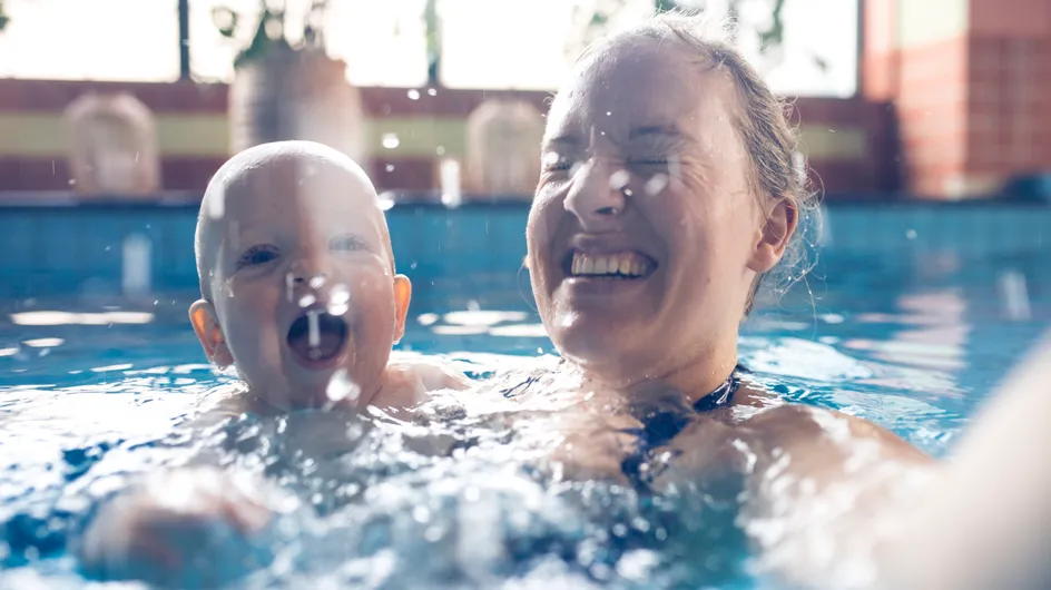 Mitos y leyendas de la estimulación acuática en bebés