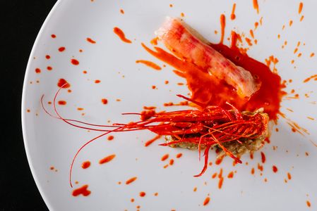 Carabinero, manitas de cerdo y tocino de bellota