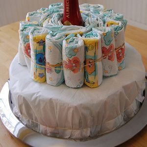 Windeltorte Anleitung So Einfach Gelingt Das Geschenk