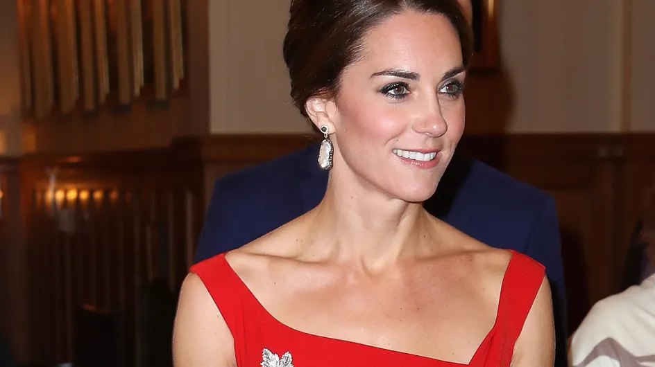 Au final, combien a coûté la garde-robe de Kate Middleton en 2016 ? (Photos)