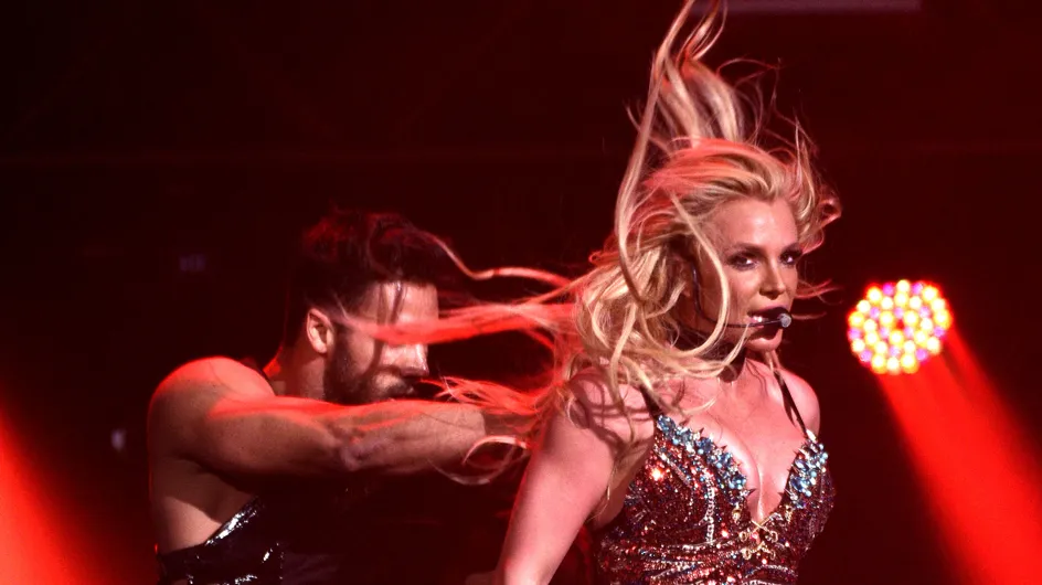 Hackean Sony y matan a Britney Spears