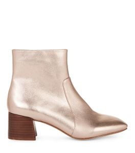 Ankle Boots von New Look, 39,99 €