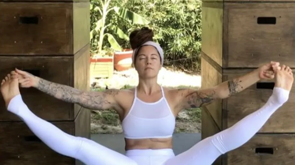 #PeriodShaming : Cette prof de yoga dénonce les clichés sur les règles (Photos)