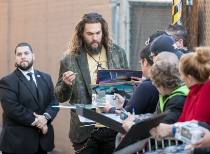 Los guardaespaldas de Jason Momoa