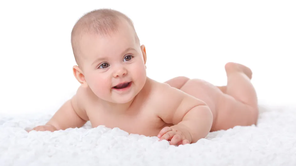 Erythème fessier : comment soigner les fesses rouges de bébé ?