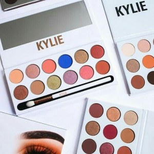 Royal peach palette