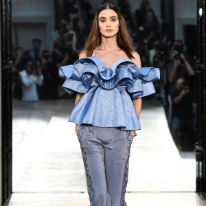 Alexis Mabille OI 2016/17