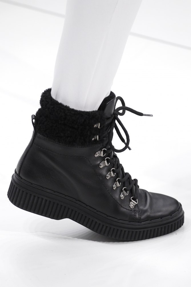 Bequem und cool: Trendschuhe im Wander-Look