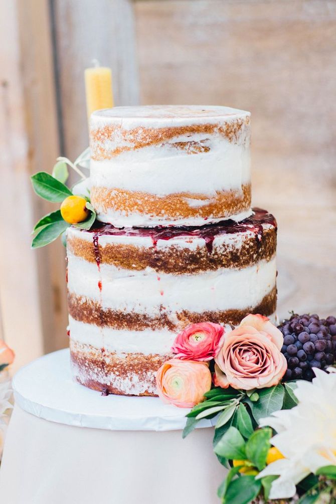 Naked Cake