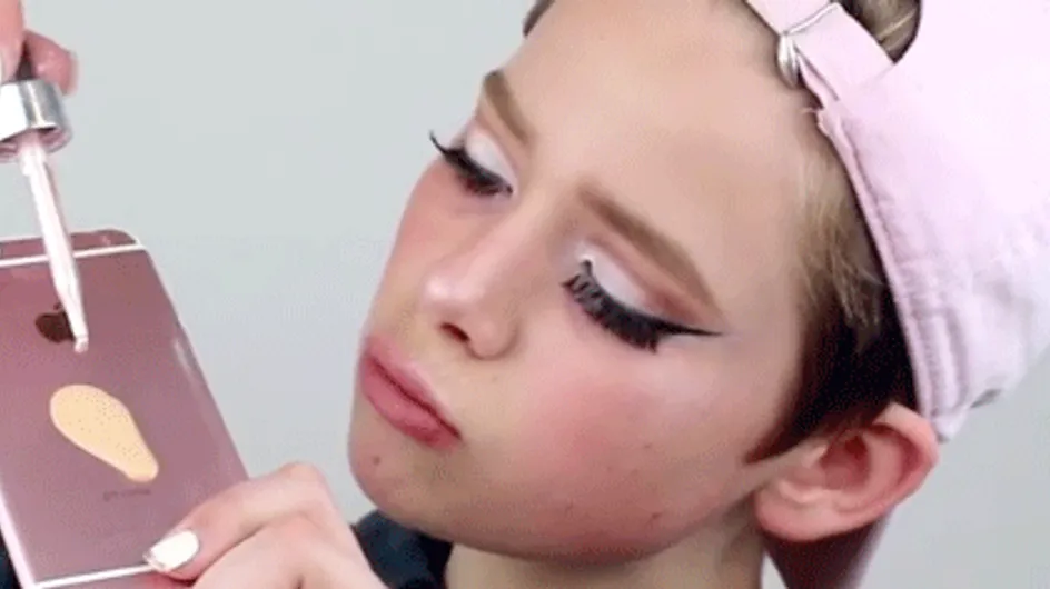This 15 Year Old Boy Is Using His iPhone To Apply His Fleeky Makeup